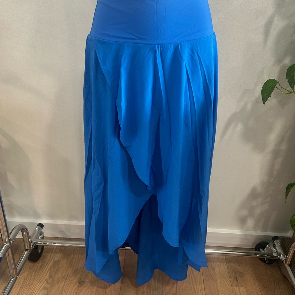 HALARA Vibrant Blue Asymmetrical Skirt